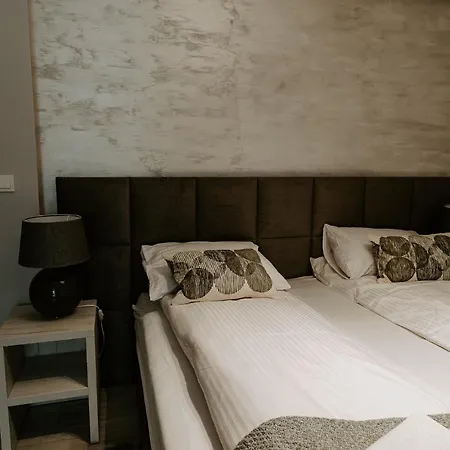 Apartamenty I Pokoje Inforespark Przemyśl Exterior foto