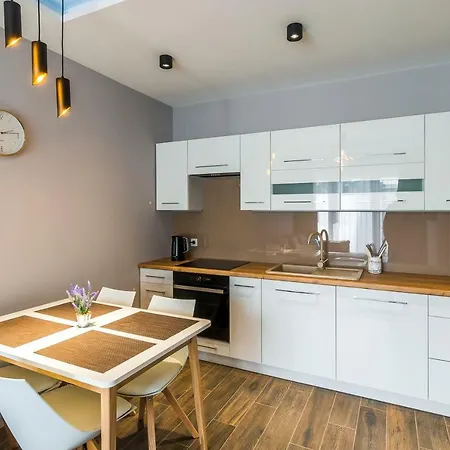 Apartamenty I Pokoje Inforespark Przemyśl Exterior foto