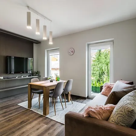 Apartamenty I Pokoje Inforespark Przemyśl Exterior foto